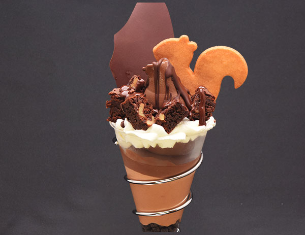 GAKUチョコレートパフェ リッチカカオ